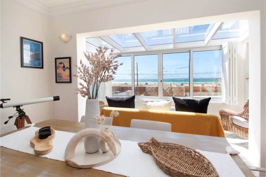 2 Bedroom Property for Sale in Fish Hoek Western Cape